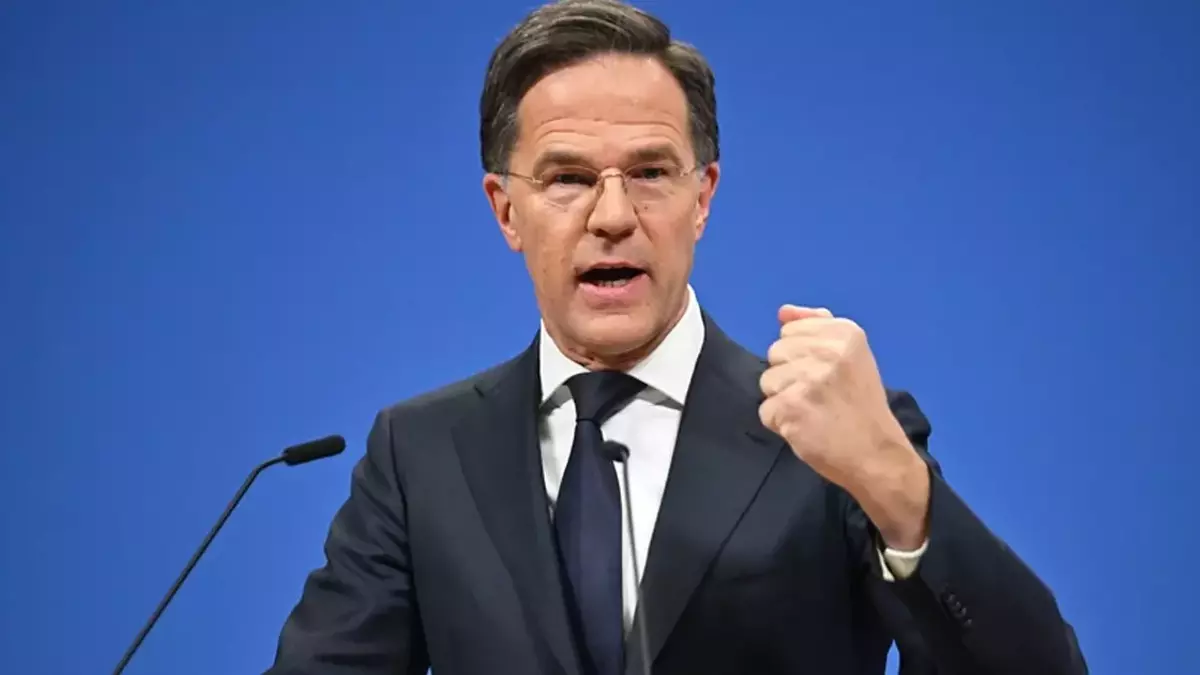 Mark Rutte’den Zelensky’ye Trump Çağrısı NATO Genel Sekreteri Mark Rutte,