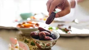 Oruç Hangi Durumlarda Bozulur? Ramazan ayı kapıyı çaldığında, oruç tutanlar