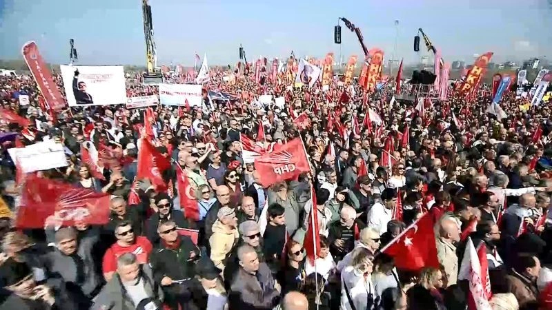 özgür özel chp miting