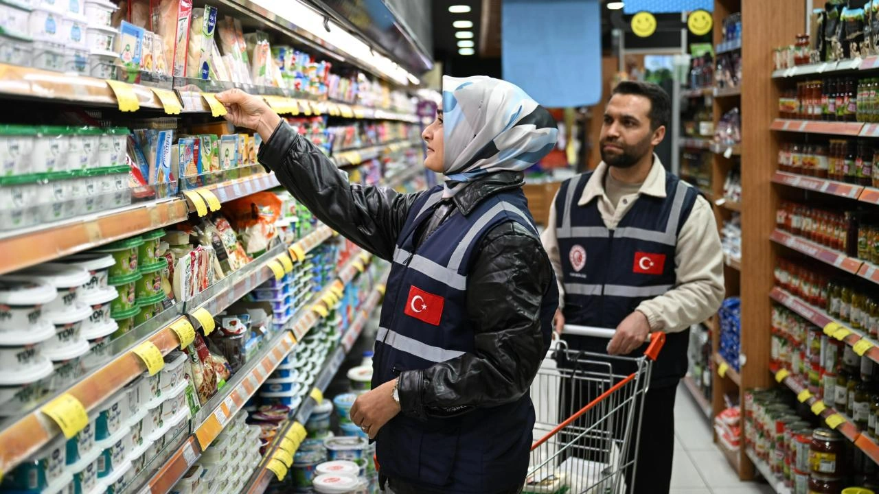 Ticaret Bakanlığı ekipleri, Ramazan Bayramı öncesi gerçekleştirdiği fahiş fiyat denetimlerini
