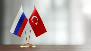 Kremlin Sözcüsü Dmitriy Peskov, gazetecilerin iki ülke arasındaki ilişkilerde herhangi