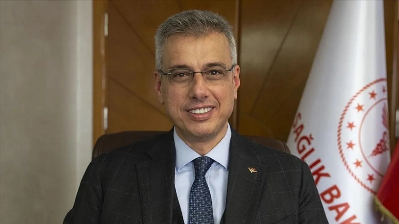 Sağlık Bakanı Memişoğlu, çeşitli temaslarda bulunmak için gittiği Kayseri’de Valiliği