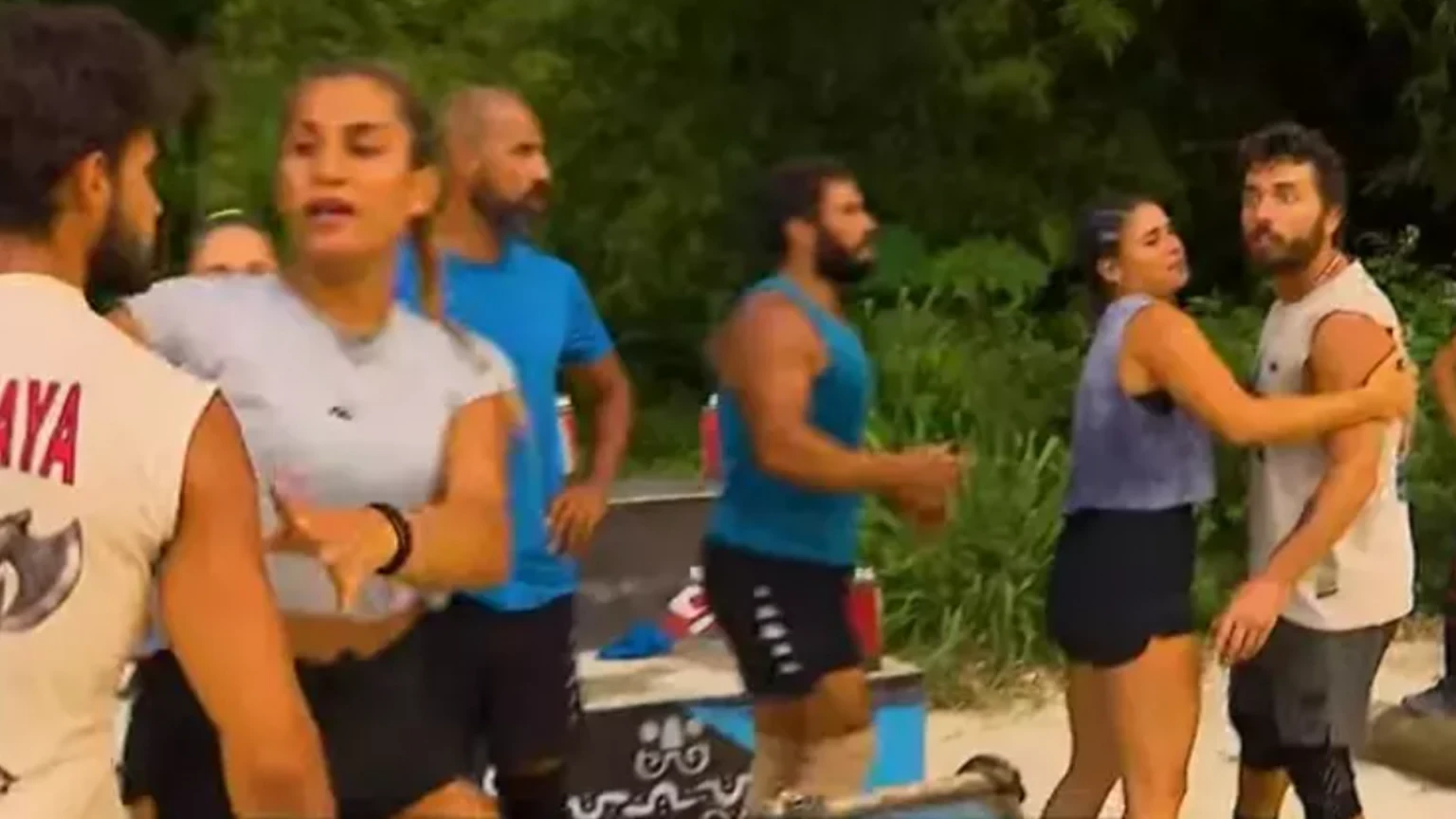 Survivor 2025 Batuhan-Yusuf-Hikmet Kavgası! Neden Kavga Ettiler? İşte Survivor Yeni