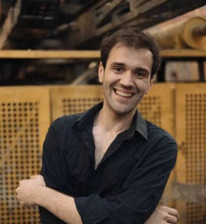 Yalı Çapkını’nın Sadi Kimdir, Gerçek Adı Nedir? Yılmaz Gökgöz Yalı Çapkını Dizisindeki Karakteri ve Rolü Nedir?