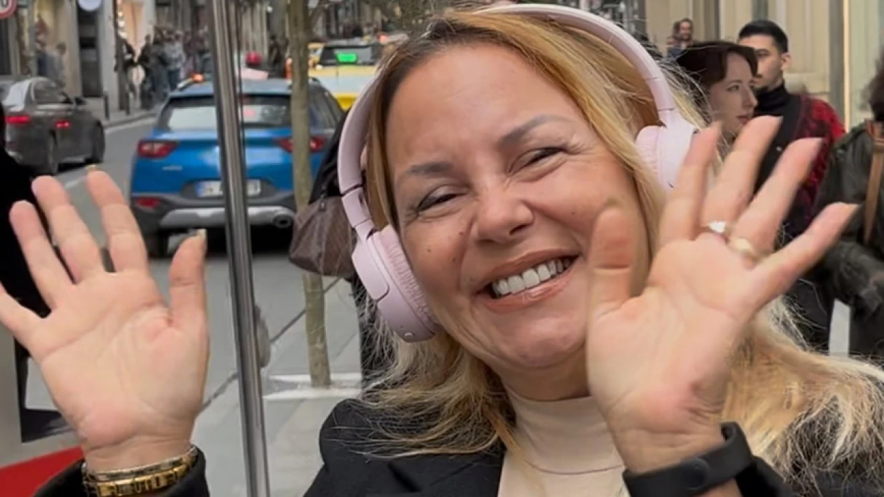 ‘Yıkılıyo’ Ayça Tekindor Kimdir, Neden Gündemde? Ayça Tekindor Son Hali, Boyu, Kilosu, Yaşı Kaç, Evli Mi, Eşi Kim, Babası Kim? ‘Yıkılıyo’ Ayça Tekindor Kimdir, Neden Gündemde? Ayça Tekindor Son Hali, Boyu, Kilosu, Yaşı Kaç, Evli Mi, Eşi Kim, Babası Kim?