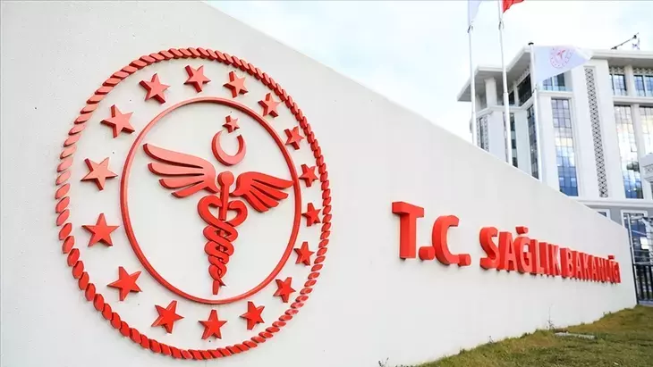 2025 Sağlık Bakanlığı 37.000 Personel Alımı Başvurusu Ne Zaman Açılıyor, Hangi Branşlar Öncelikli? Hangi İllere Kaç Personel Alacak? Kadro Dağılımı Şehir Şehir Detaylı Liste