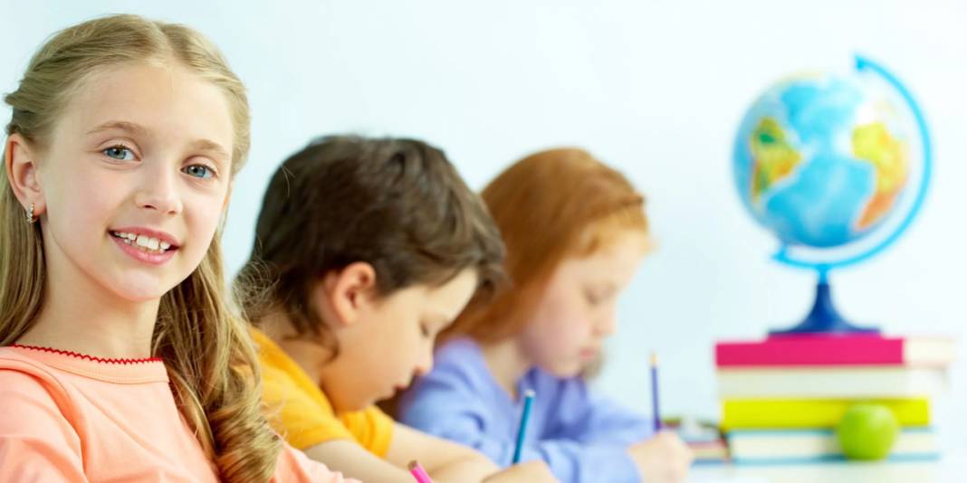 2025 Yaz Tatili Erken Mi Başlıyor? MEB Yaz Tatili Takvimini Değiştirdi Mi? Kurban Bayramı İle Yaz Tatili Birleşecek Mi?