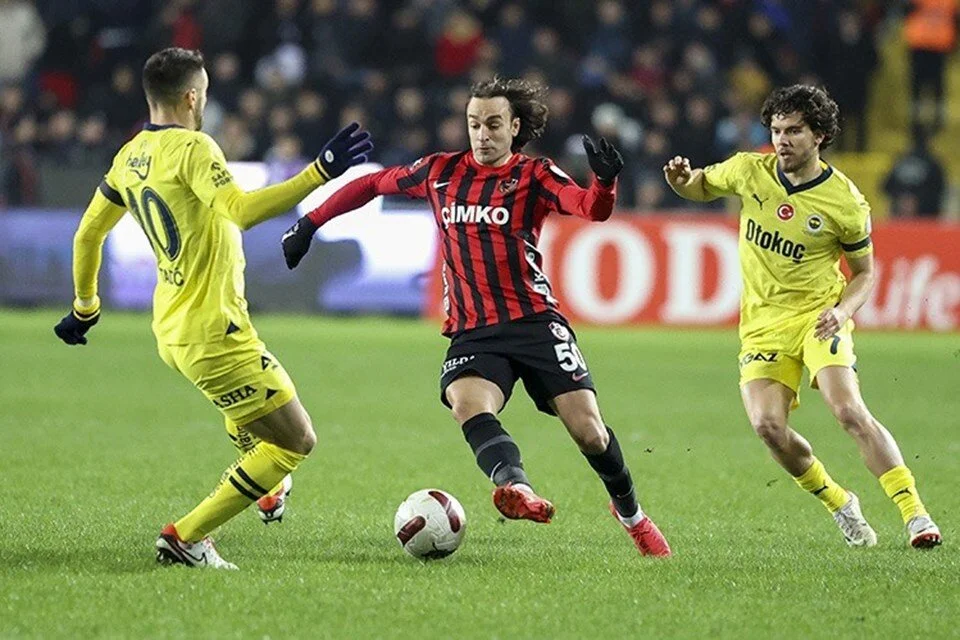 Gaziantep FK-Fenerbahçe Maçı beIN SPORTS 1 Canlı İzle! Süper Lig Gaziantep FK-Fenerbahçe Şifresiz İzleme Linki Burada 26 Nisan 2025