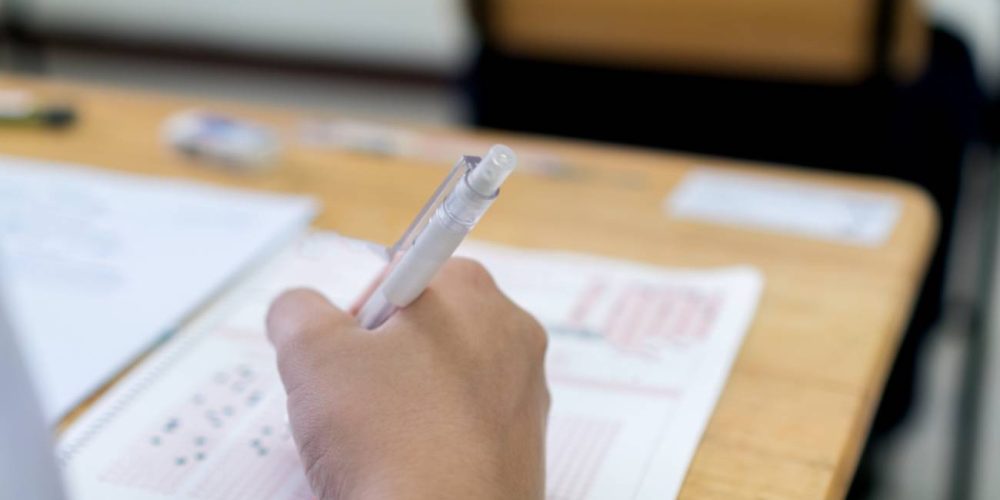 AÖF 2025 Bahar Dönemi Sınavları Kaç Oturumda Yapılacak? Sınav Saatleri ve Detaylar