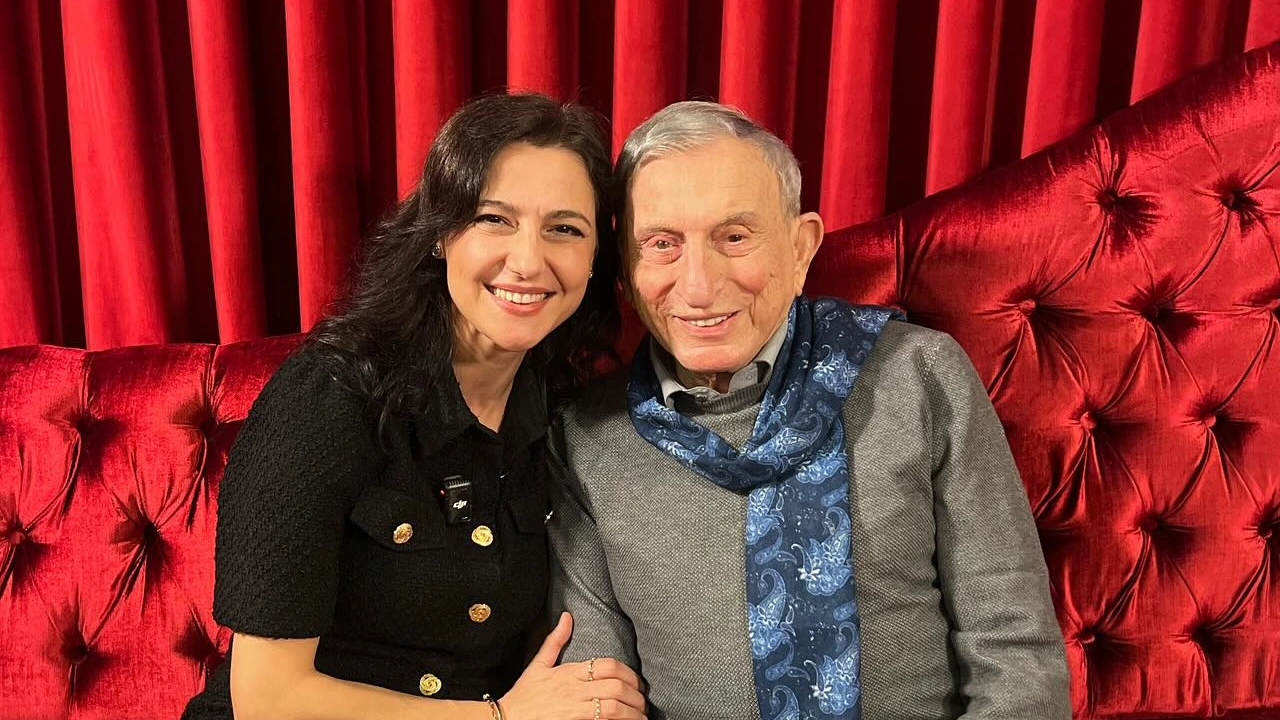 Aysun Öz kimdir