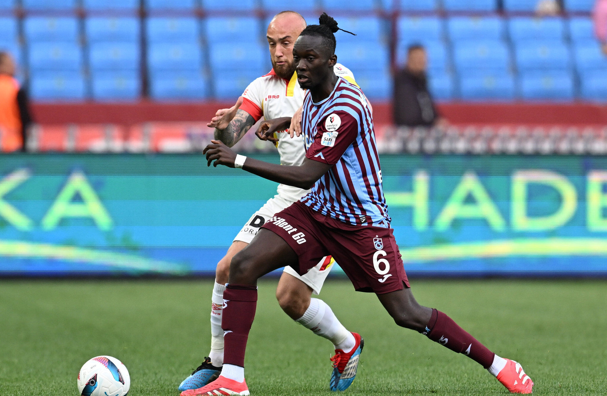Canlı İzleme TV Kanalı Trabzonspor-Göztepe Maçı! ATV Canlı Yayın Konyaspor-Galatasaray Ücretsiz İzle!