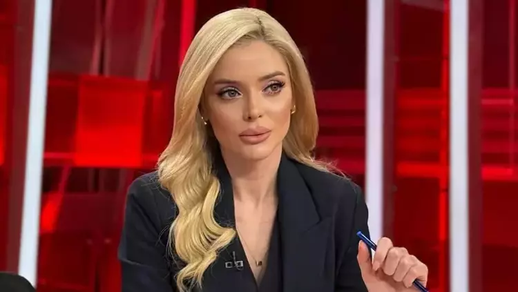 Canlı Yayında Depreme Yakalanan CNN Türk Spikeri Meltem Bozbeyoğlu Kimdir? Kaç Yaşında, Nereli, Evli Mi, Kiminle Evli? Canlı Yayında Depreme Yakalanan CNN Türk Spikeri Meltem Bozbeyoğlu Kimdir? Kaç Yaşında, Nereli, Evli Mi, Kiminle Evli?