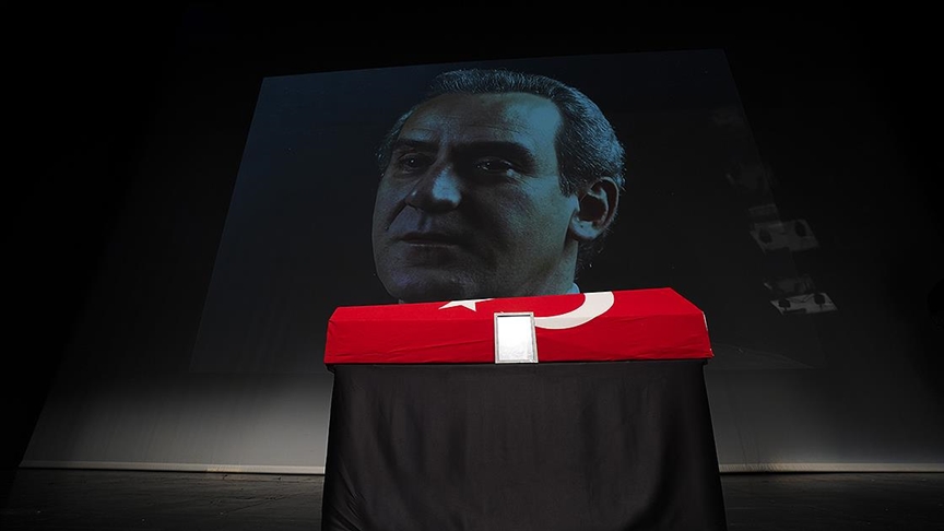 Cenazesi Müzikle Uğurlandı! Ahmet Levendoğlu Kimdir, Kaç Yaşında, Hangi Hastalıktan, Neden Öldü?