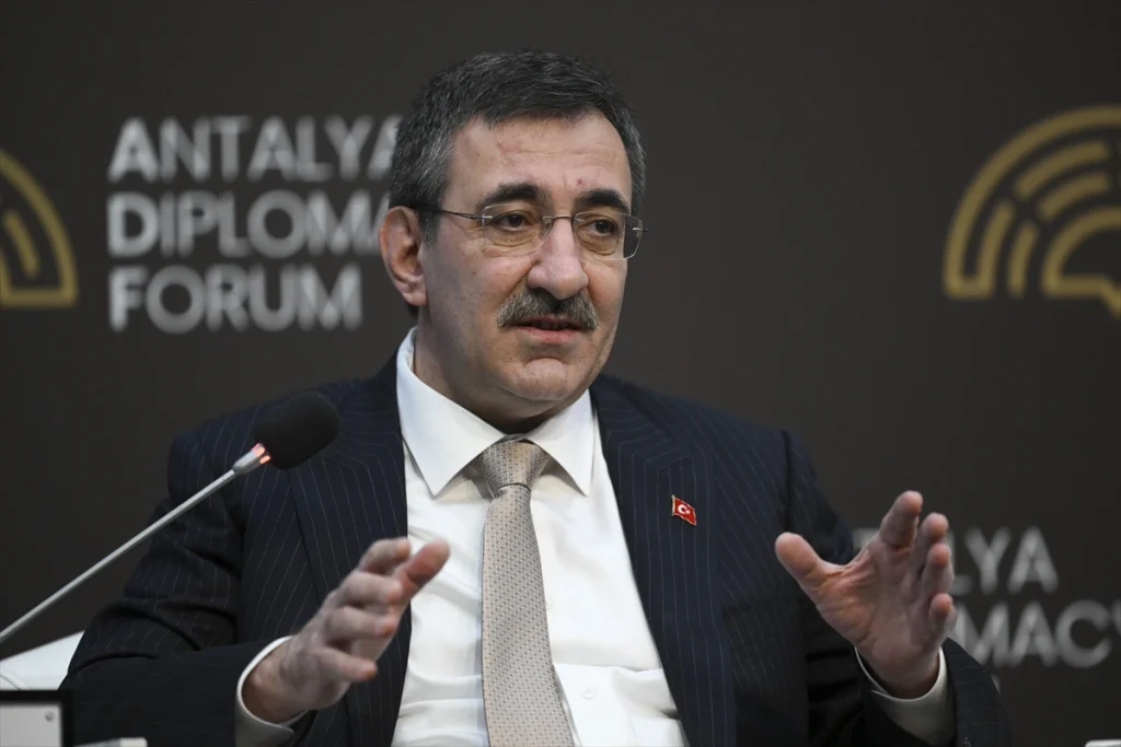 cevdet yılmaz antalya 4