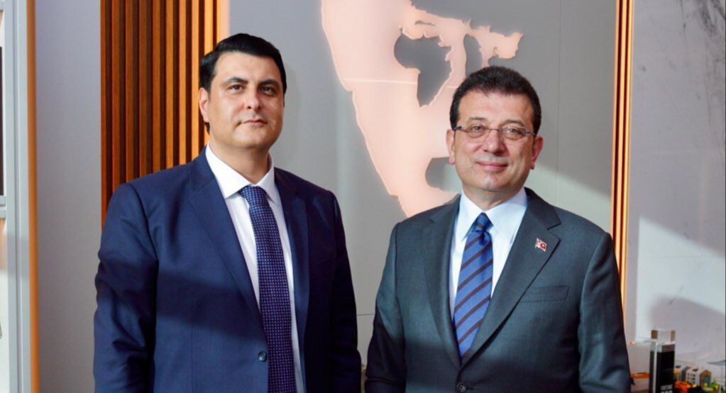 CHP'li Belediye Başkanı Umut Yılmaz Kimdir? Neden İstifa Etti? Hangi Partiye Geçecek?