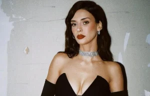 Çift Kişilik Oda Nilüfer Kim, Gerçek Adı Ne? Devrim Özkan