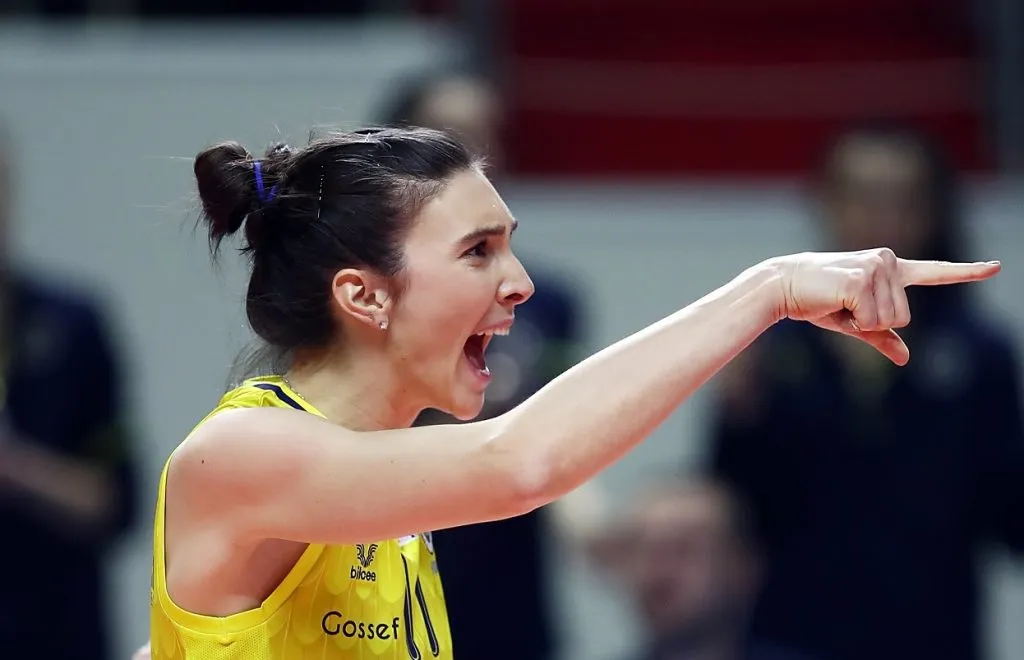 Vodafone Sultanlar Ligi’nde bu sezon yarı finalde Fenerbahçe’ye elenen Galatasaray,