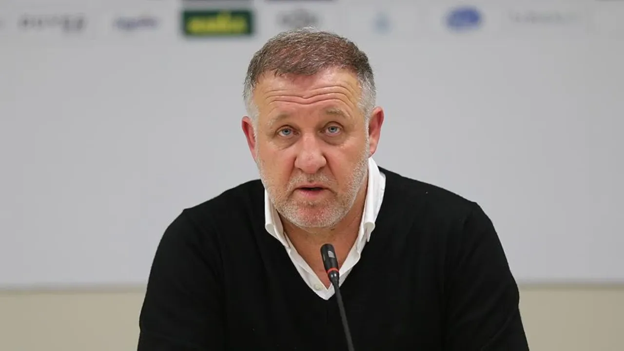 MKE Ankaragücü’nün yeni teknik direktörü Mesut Bakkal, görevine başladığı günden