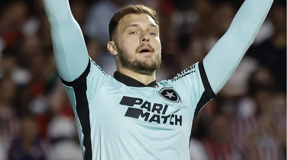 Fenerbahçe, 2024-2025 sezonu sonunda Hırvat kaleci Dominik Livakovic ile yollarını