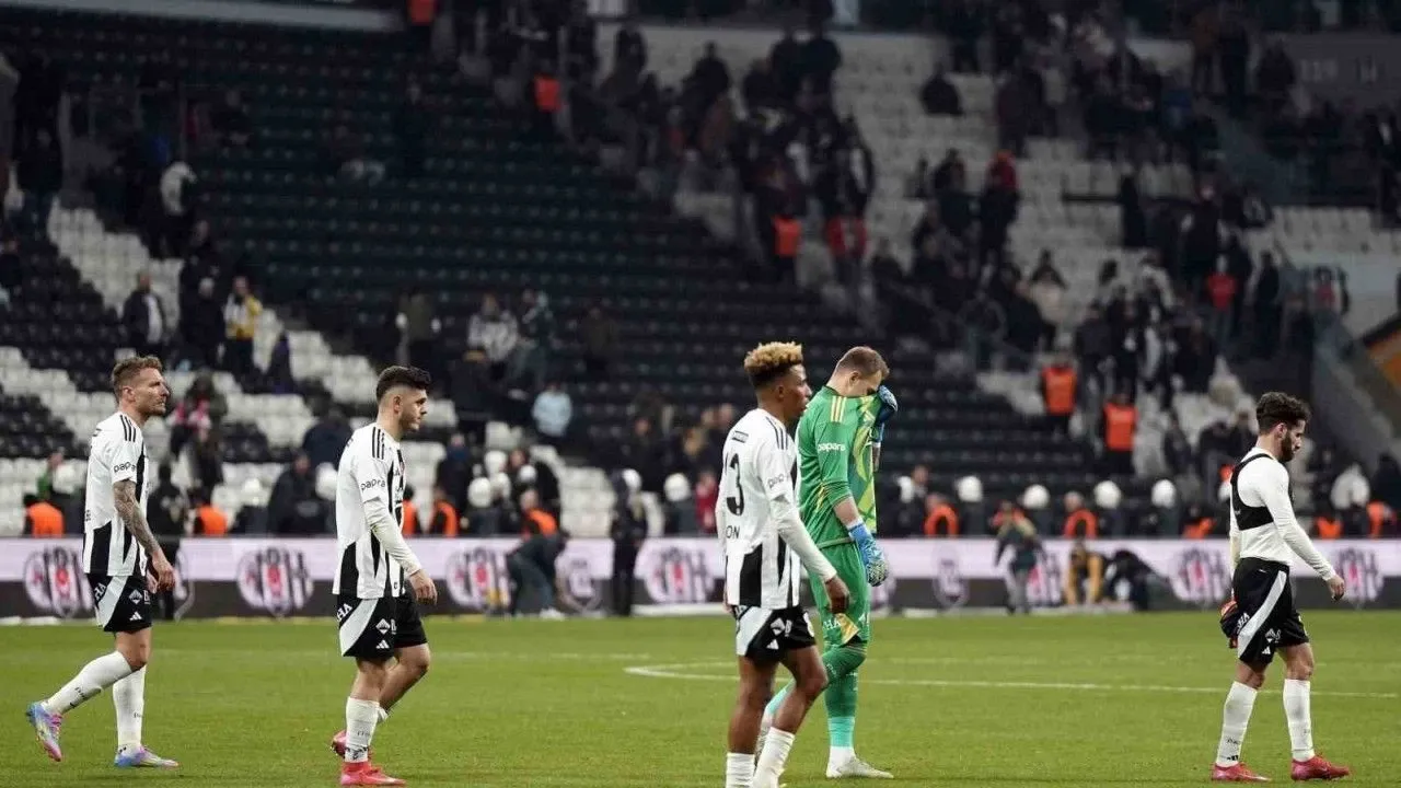 Trendyol Süper Lig’de sezonun son düzlüğüne girilirken Beşiktaş, saha içinde