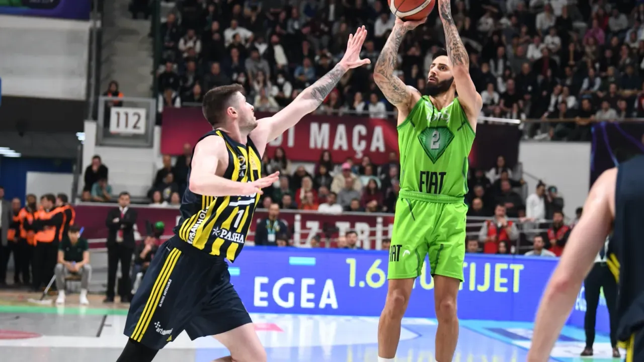 Türkiye Sigorta Basketbol Süper Ligi’nin 25. haftasında unutulmaz bir geri