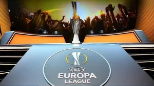 Dün gece UEFA Avrupa Ligi çeyrek finalinde oynanan maçlar, futbolseverlere