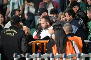 Ziraat Türkiye Kupası yarı finalinde, Konyaspor ve Galatasaray arasında oynanan