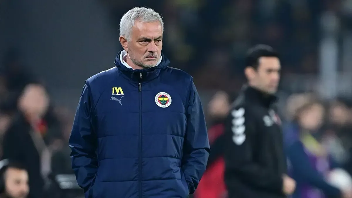 Fenerbahçe, Kayserispor ile oynanan 3-3’lük beraberliğin ardından, şampiyonluk yarışında büyük
