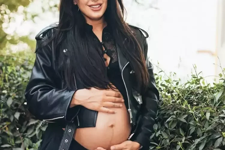 sahra-ışık-anne