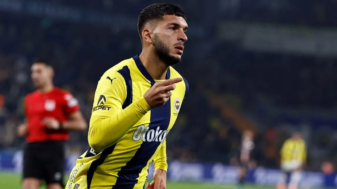 Fenerbahçe’nin sezon başında Alanyaspor’dan kadrosuna kattığı Oğuz Aydın, Sarı-Lacivertli forma