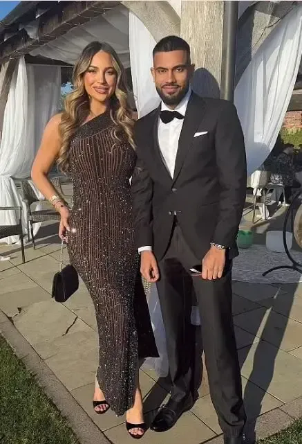 İngiltere’nin sevilen reality şovu “Real Housewives of Cheshire”ın yıldızlarından Paige