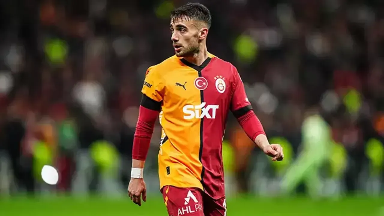 Galatasaray’ın genç yıldızı Yunus Akgün, Kerem Aktürkoğlu’nun Portekiz’in Benfica kulübüne