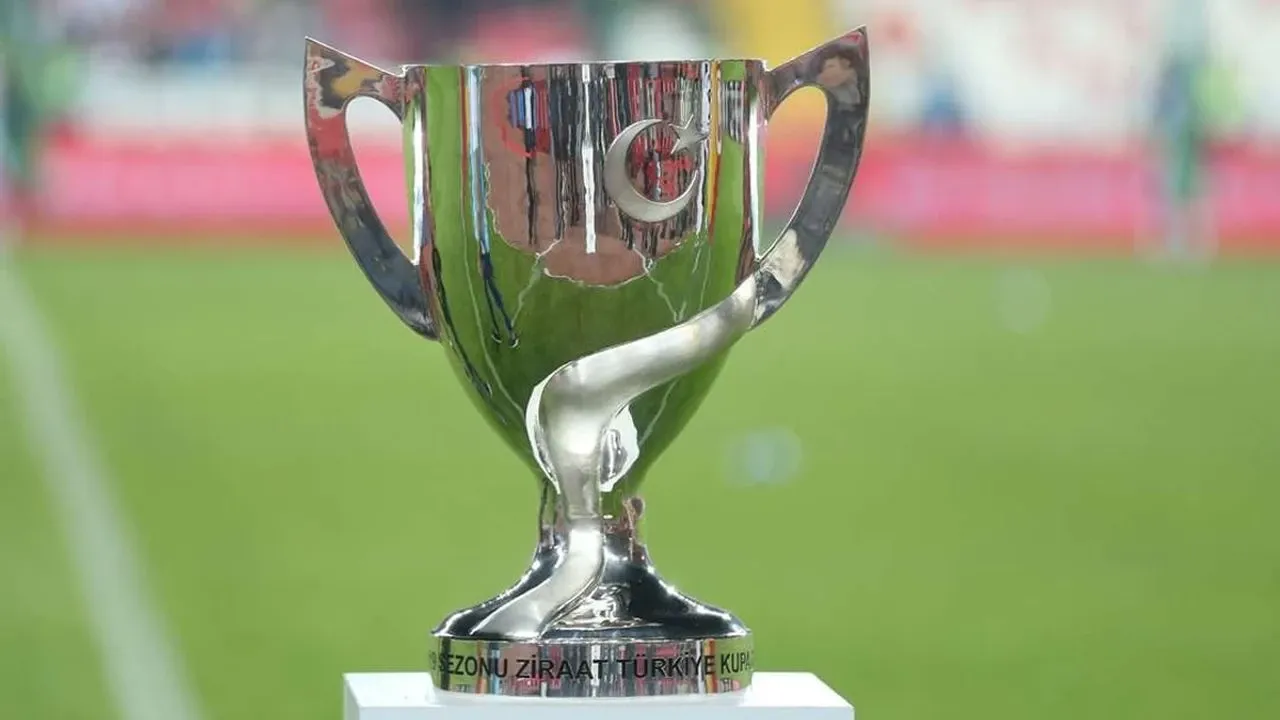 Galatasaray, Beşiktaş Mağlubiyeti Sonrası Fenerbahçe’ye Karşı Ziraat Türkiye Kupası’nda Moral
