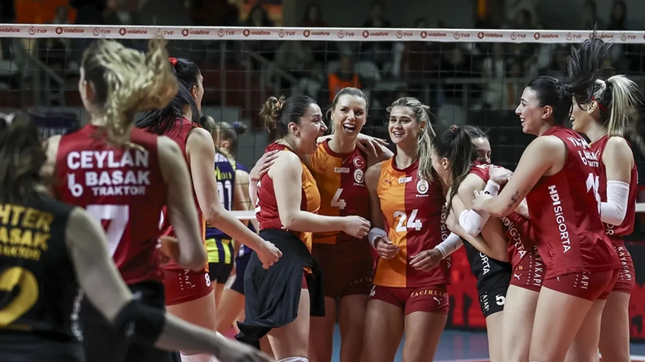 Fenerbahçe Galatasaray Voleybol maçı