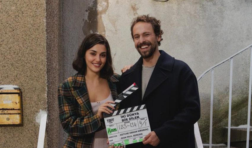 Hande Erçel'in Hikâyesini Yazdığı "İki Dünya Bir Dilek" Filmi Ne Zaman Yayınlanacak, Hangi Platformda?
