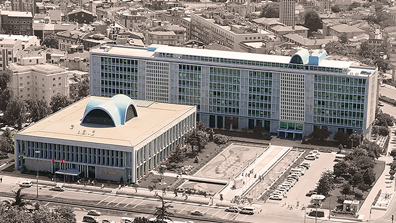 İstanbul Cumhuriyet Başsavcılığınca, Ekrem İmamoğlu ve 100 zanlı hakkında “suç