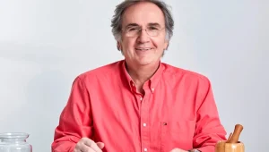 İbrahim Saraçoğlu kimdir? Bitkisel kürleriyle tanınan Prof. Dr. Saraçoğlu'nun hayatı,