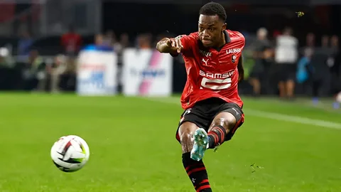 Jeanuel Belocian Kimdir? Boyu, Kilosu, Yaşı Kaç? Hangi Ülkeli, Dini, Piyasa Değeri, Mevkii, İstatistikleri, Hangi Takımda, Hangi Takımlarda Oynadı? Bayer Leverkusen Jeanuel Belocian Biyografisi