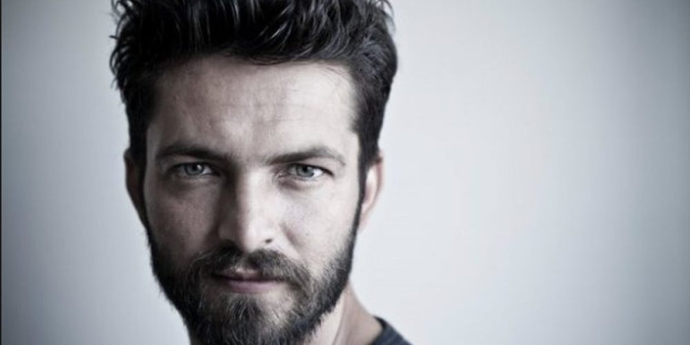 Kaosun Anatomisi'nin Cüneyt'i İlker Kızmaz Kimdir? Aslen Nereli, Evli Mi, Kiminle Evli, Kaç Yaşında, Aşk-ı Memnu’da Oynadı Mı, Hangi Dizilerde Rol Aldı?