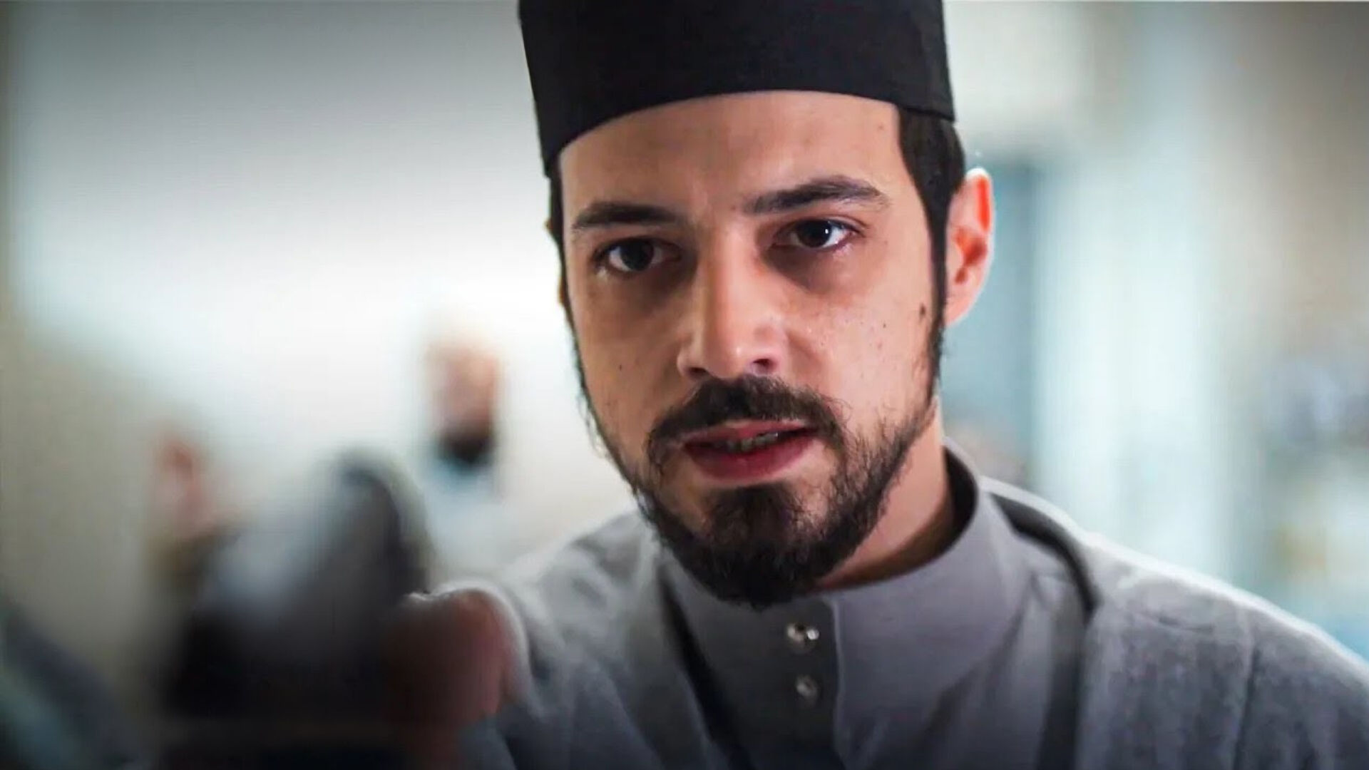 Kızıl Goncalar’a Hangi Oyuncular Geri Dönüyor? Dizi Final Yapacak mı, Devam Edecek mi?