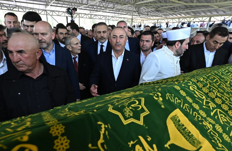 mevlüt çavuşoğlu babası 2