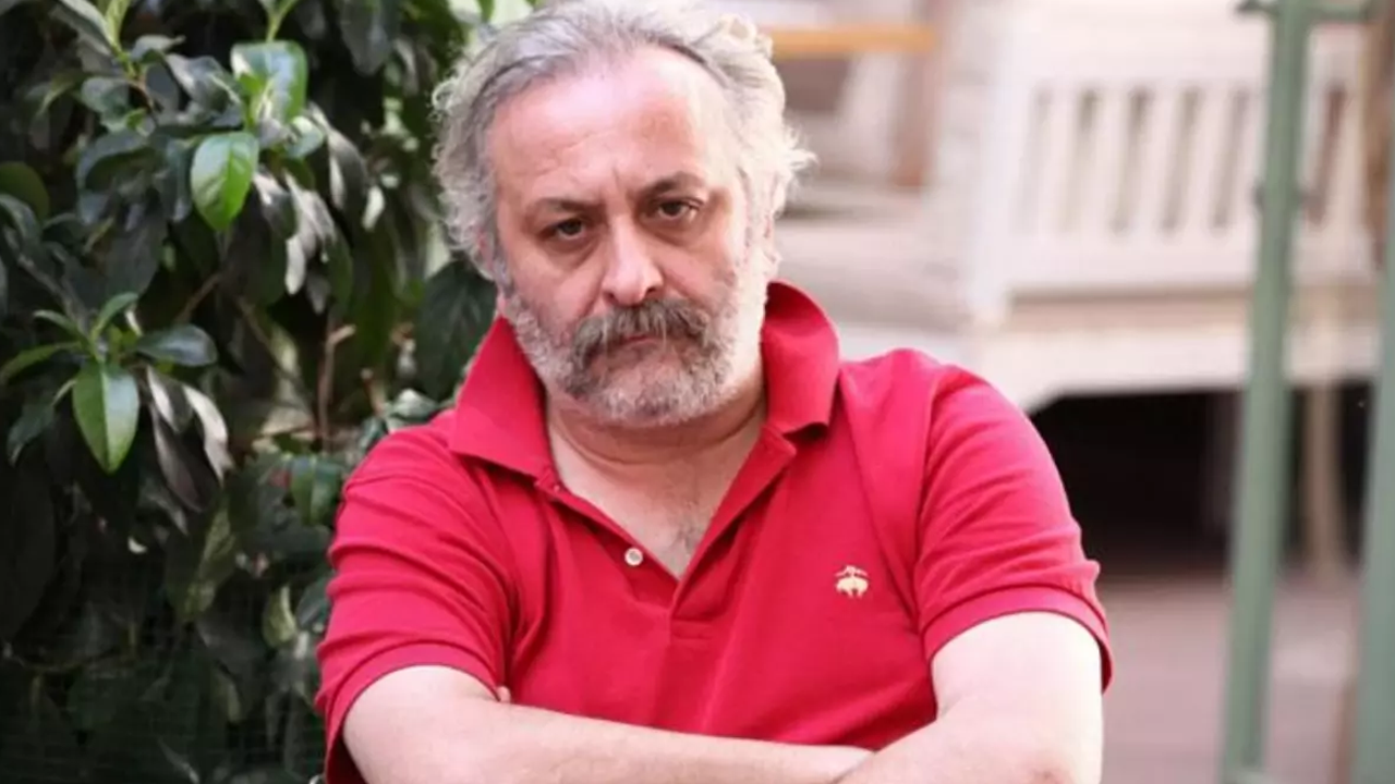 Onur Ünlü kimdir