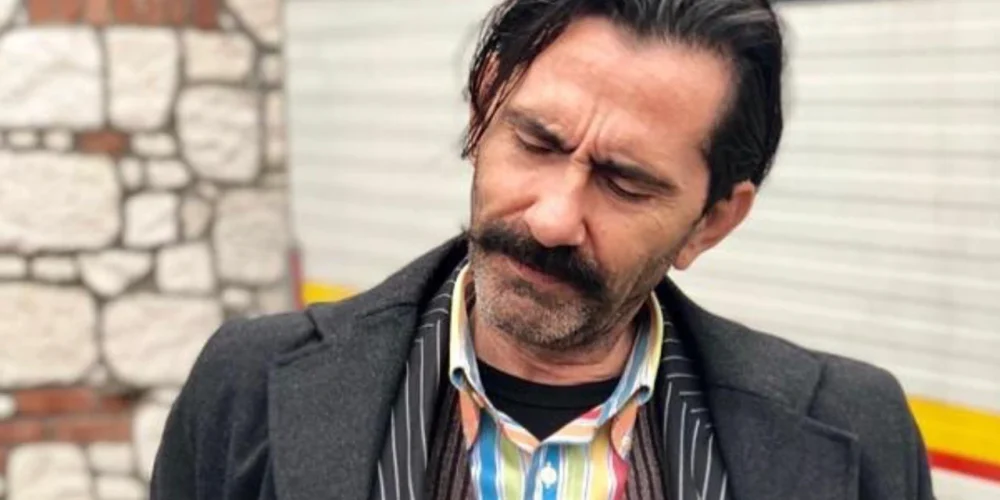 Peker Açıkalın Hastaneye Kaldırıldı! Sağlık Durumu ve Esprili Paylaşımı Olay Oldu