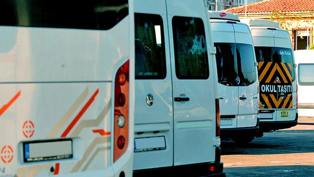 Kamu Kurum ve Kuruluşları Personel Servis Hizmet Yönetmeliği’nde Değişiklik Yapılmasına