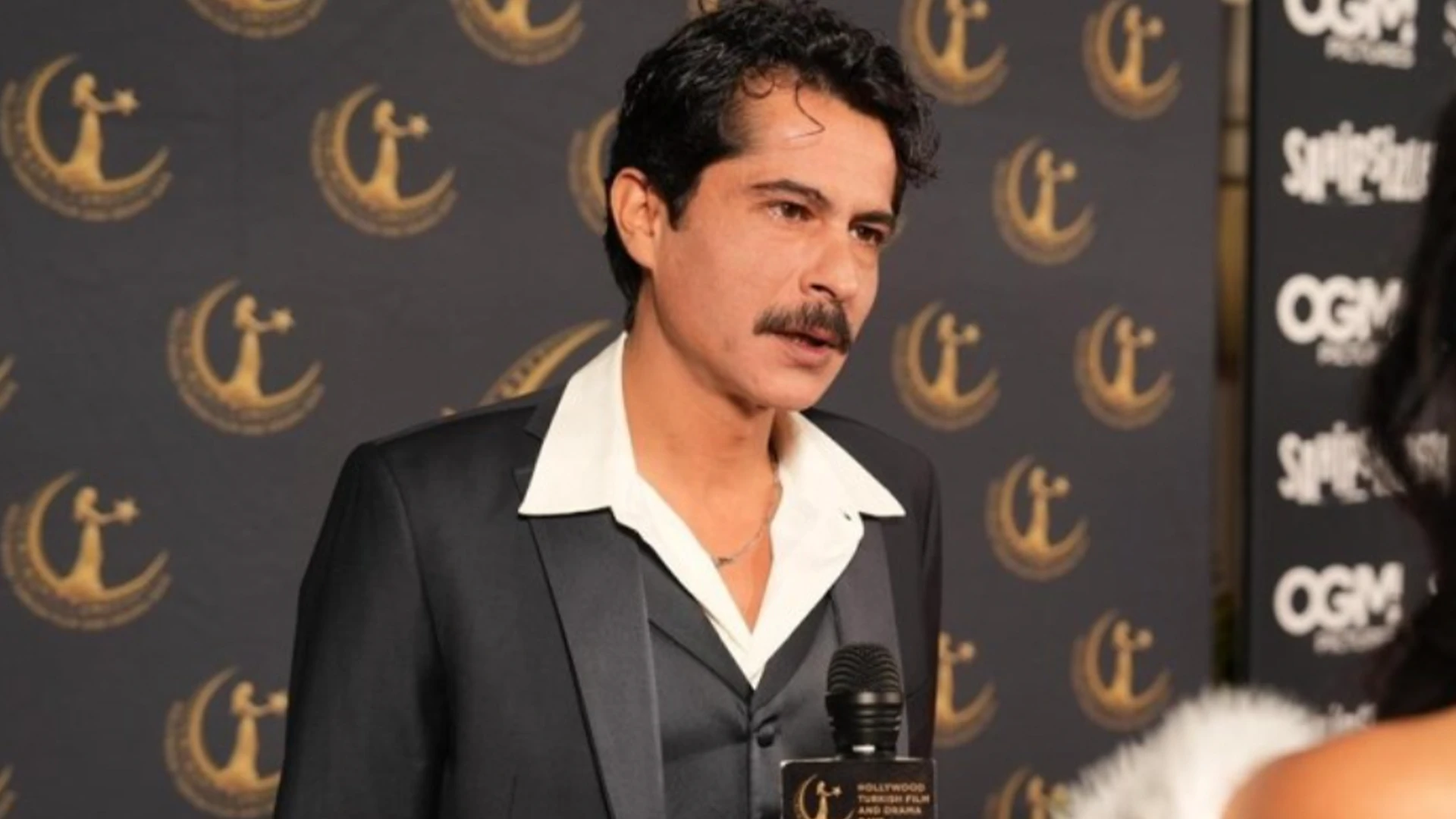 Rüzgârlı Pazar'ın Ateş'i İsmail Hacıoğlu Kimdir? Aslen Nereli, Evli Mi? Boyu, Kilosu, Yaşı Kaç? Hangi Dizi ve Filmlerde Rol Aldı?