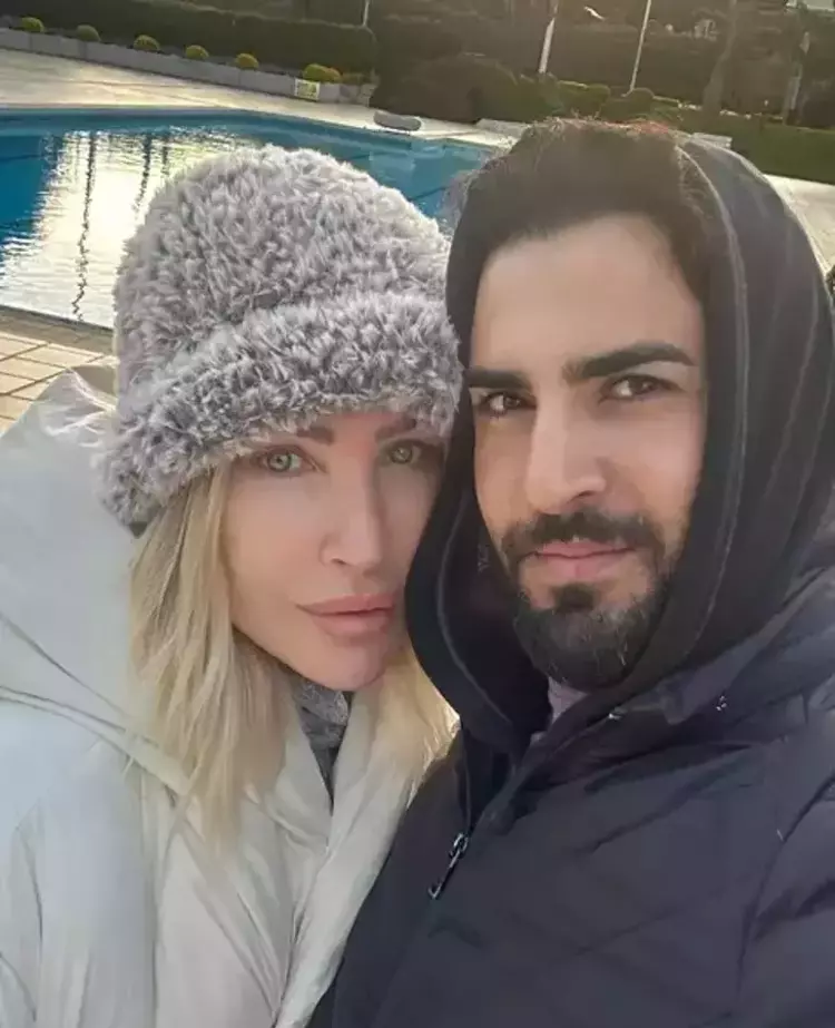 Seda Sayan Sosyal Medyayı Aşka Boğdu! “Sevgilimmmmmmm” Notuyla Paylaştı, Çağlar Ökten’e Aşk Yağmuru Bitmiyor!