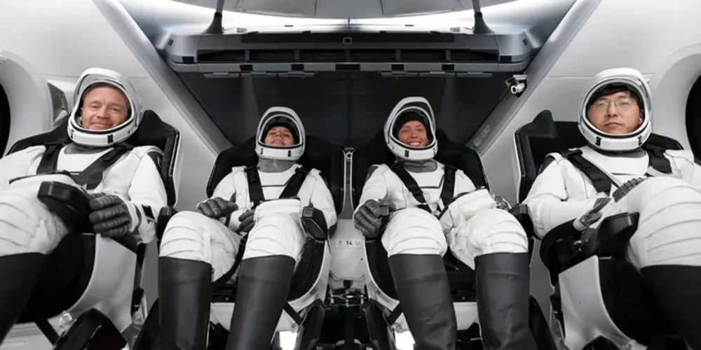 spacex uzay
