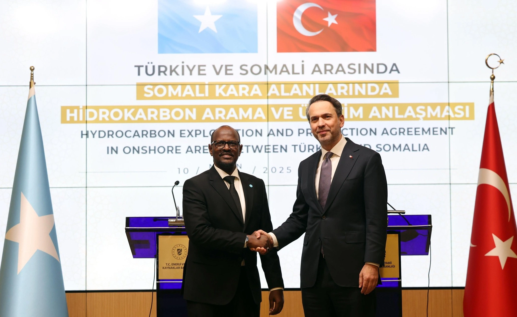 İstanbul’da düzenlenen “Türkiye ve Somali arasında Somali kara alanlarında hidrokarbon