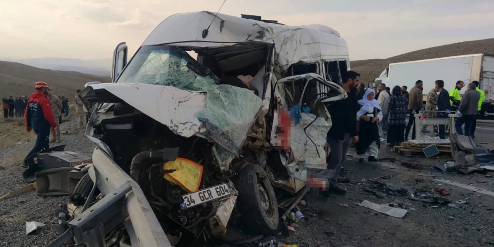 van trafik kazası