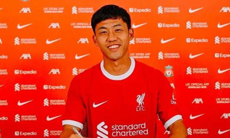 Wataru Endo Kimdir? Boyu, Kilosu, Yaşı Kaç? Nereli, Piyasa Değeri, Mevkii, Hangi Takımlarda Oynadı? Liverpool Wataru Endo Biyografisi
